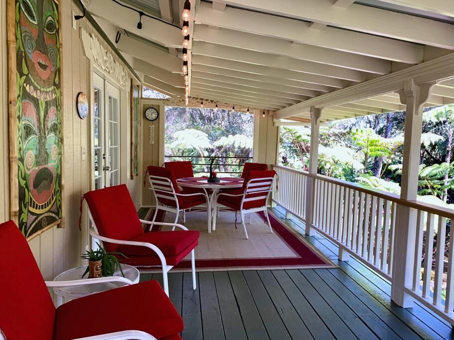 Hau'Oli Place Tiki Cottage In Volcano Eksteriør bilde